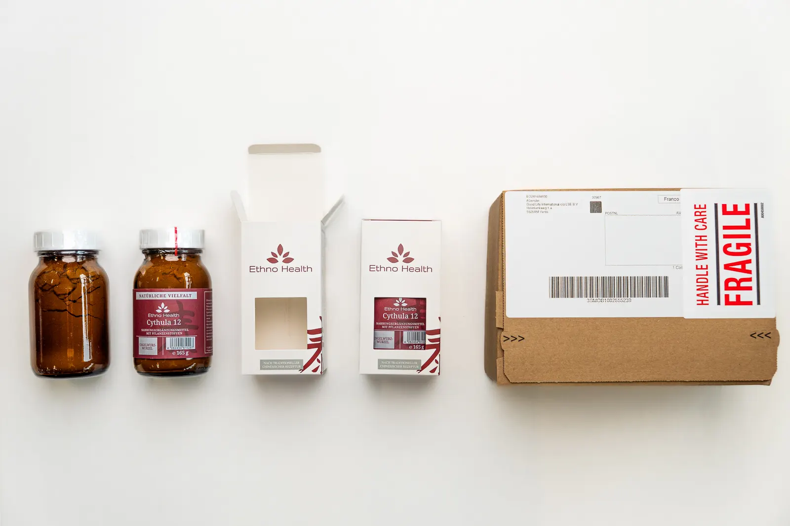 Product verpakking van potjes in doosjes (Ethno Health)